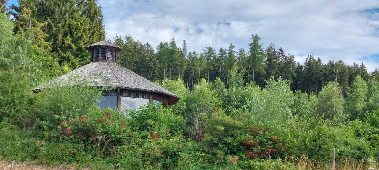 Wald-Panorama-Zimmer Bed & Breakfast Moenichkirchen Exterior photo